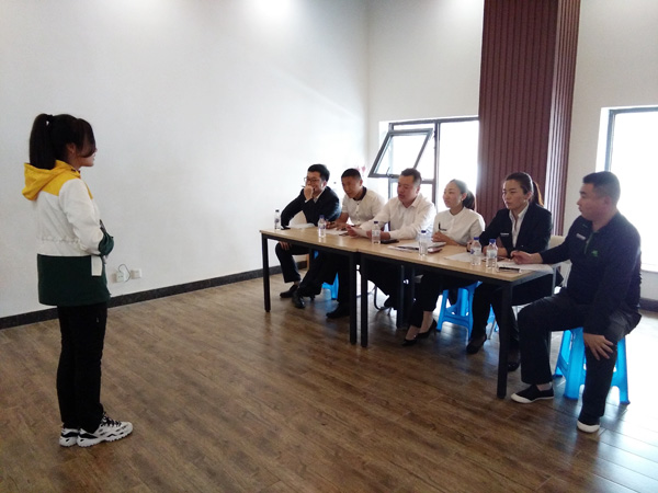 用優(yōu)質(zhì)服務(wù) 建設(shè)文明景區(qū)